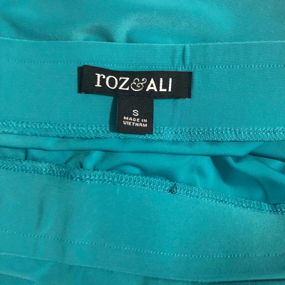 ♥️ NWOT Roz & Ali Faux Wrap Midi Skirt - Picture 5 of 5